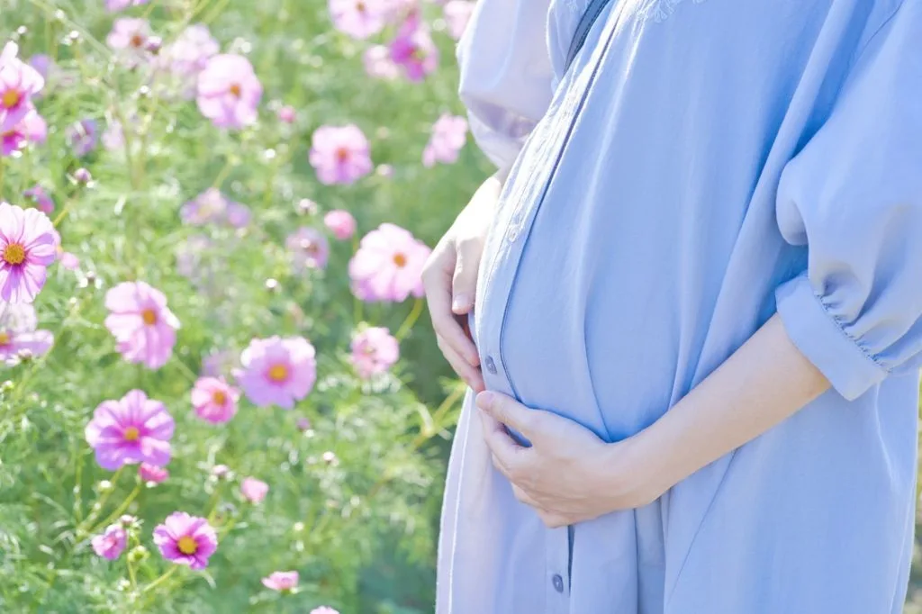 妊娠中の女性