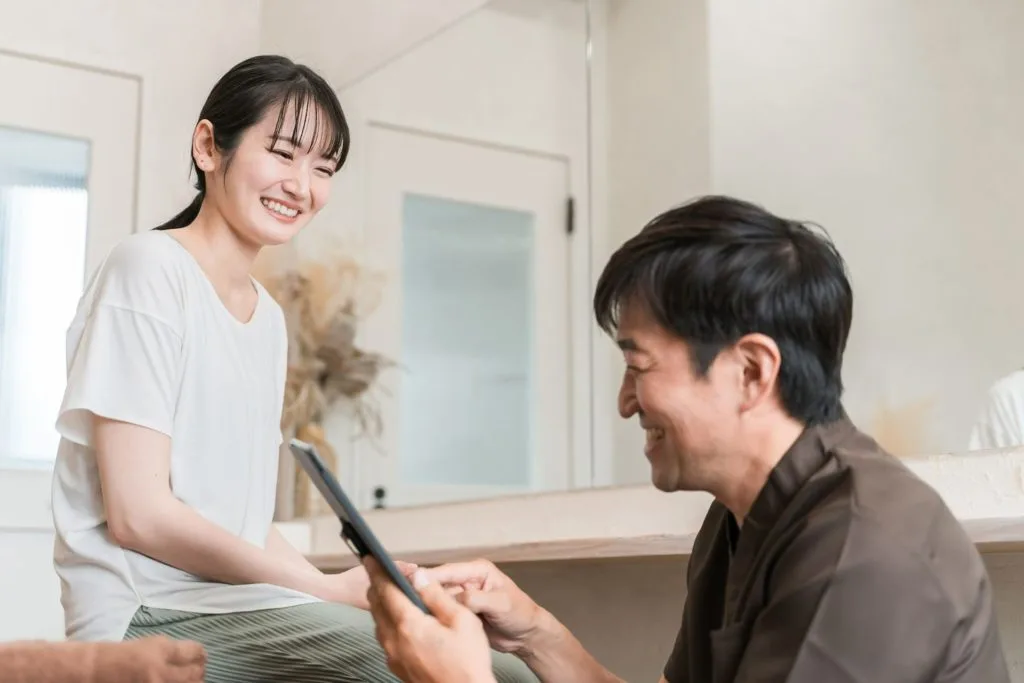 整体を利用する女性