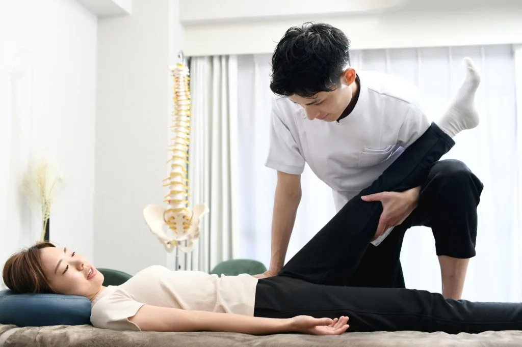整体を利用する女性